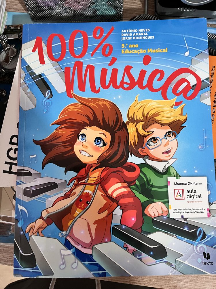100% música 5º ano  ISBN 9789724753850