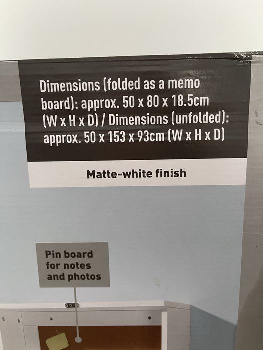 Regał ścienny ze składaną półką biurko