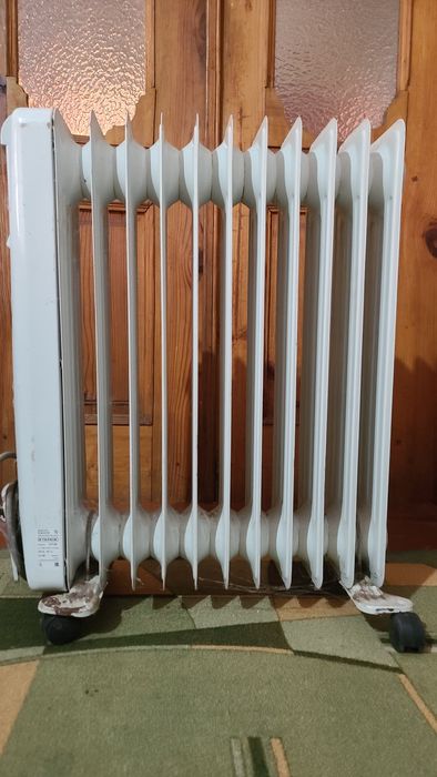 Масляний обигрівач