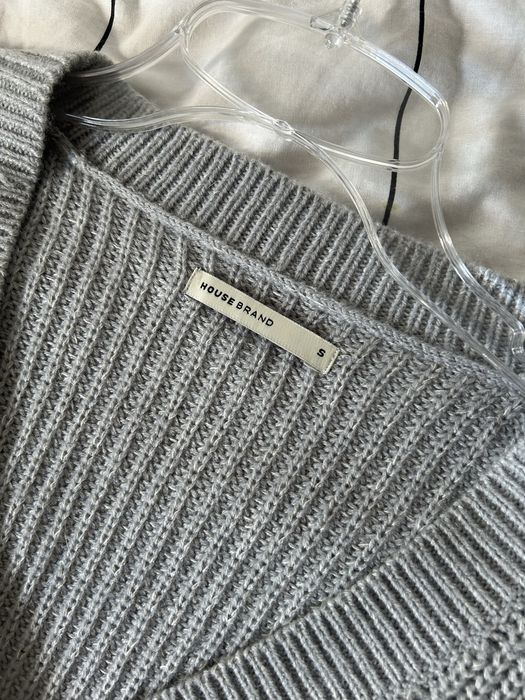 Sweterek kardigan szary