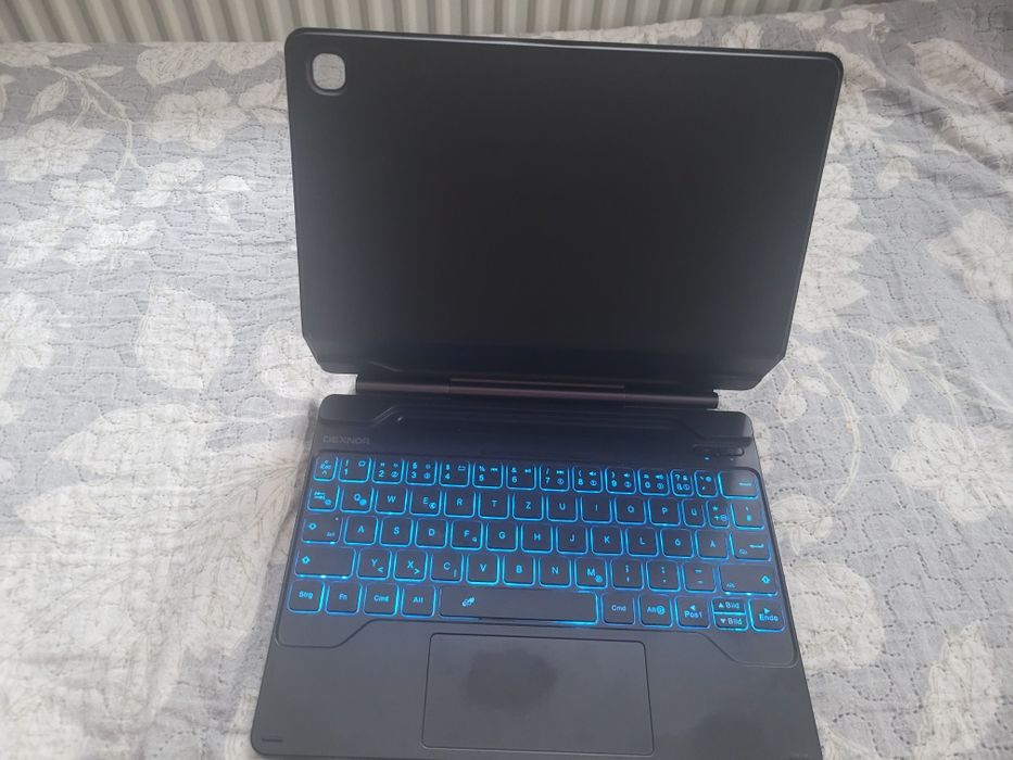 Etui z klawiaturą  Dexnor nowa cena