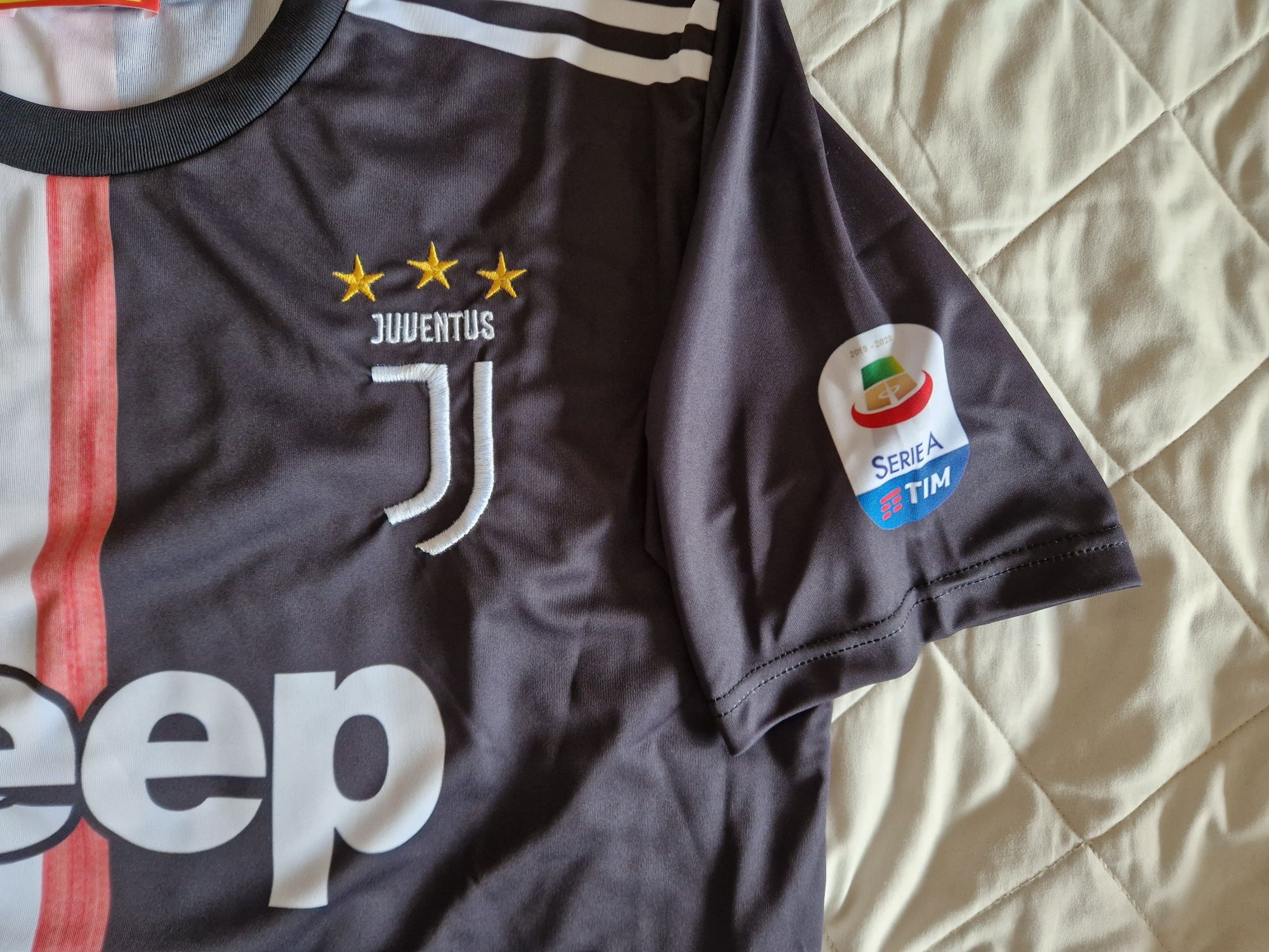 Camisola Juventus Ronaldo - tamanho M