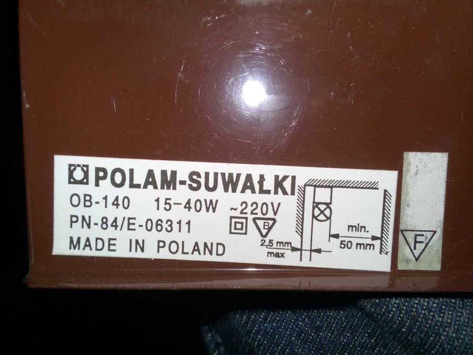 Podświetlenie szafki kuchennej z PRL Polam-Suwałki OB-140