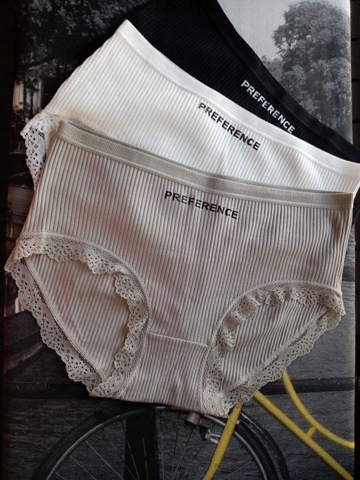 Трусики набір ціна за 3 штуки