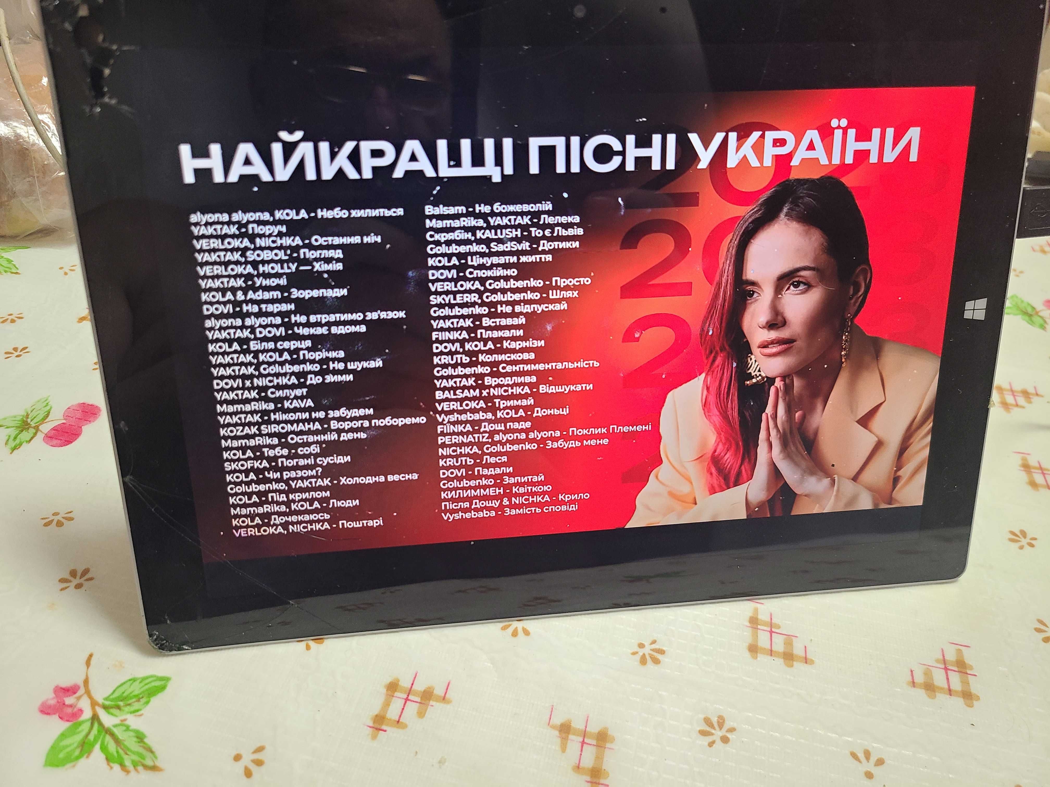 Планшет Microsoft Surface 3 atom x7-z8700 1.6.. 4/64.