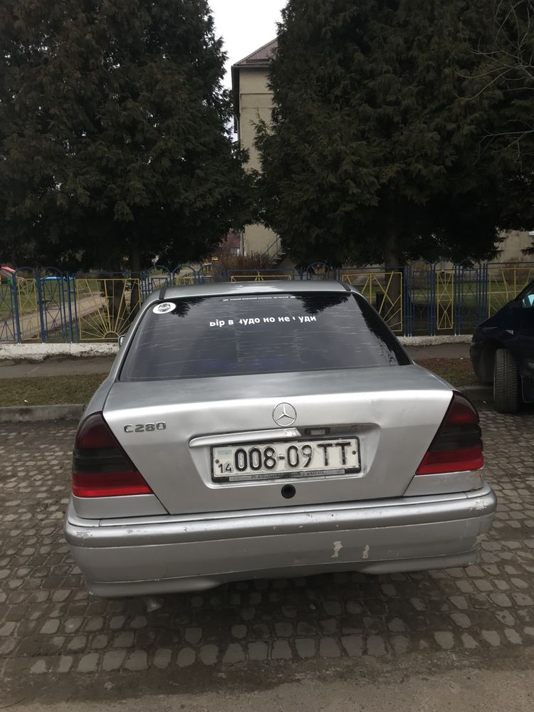 Продам Mersedes Benz C180