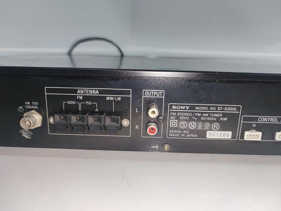 Tuner SONY ST-S300L FM Stereo / FM-AM
