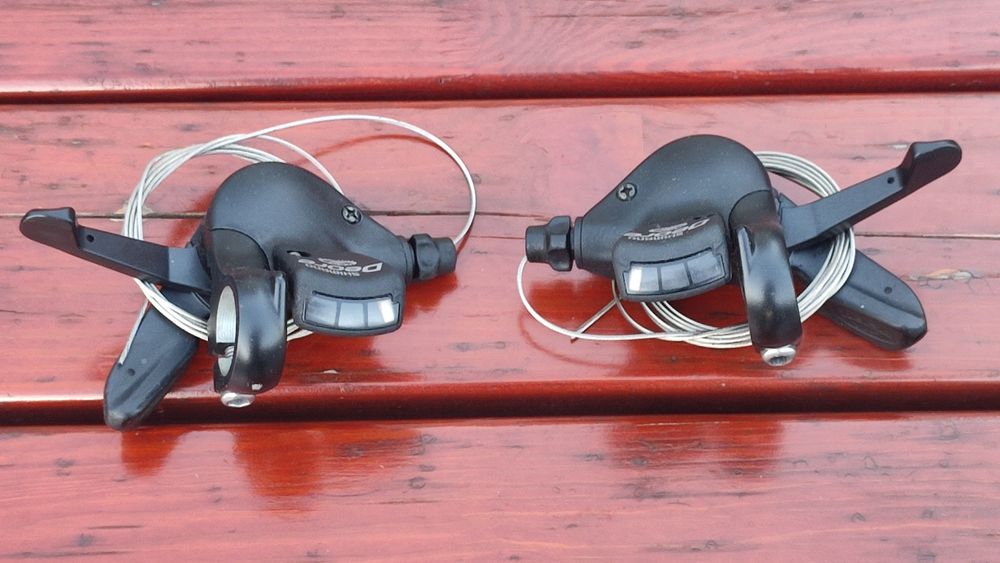 Manetki Shimano Deore SL-m511 , 3x9s.