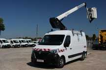 Renault MASTER 2.3 DCI 145 KM*/PODNOŚNIK KOSZOWY KLUBB 12.5M/*SERWIS*/ STAN IDEALNY /  **NIEEKSPLOATOWANY po POLSKICH Drogach**/ auto-kot.pl /