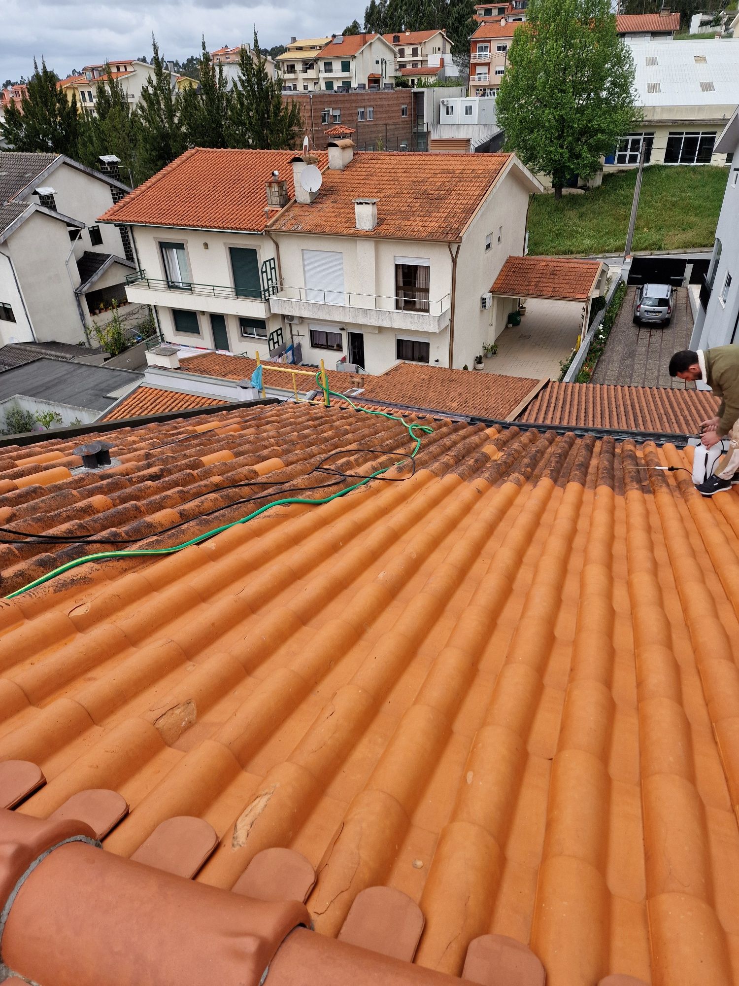 Fazemos  tudo o tipo de remodelação  como  cerâmica  pladur  pinturas