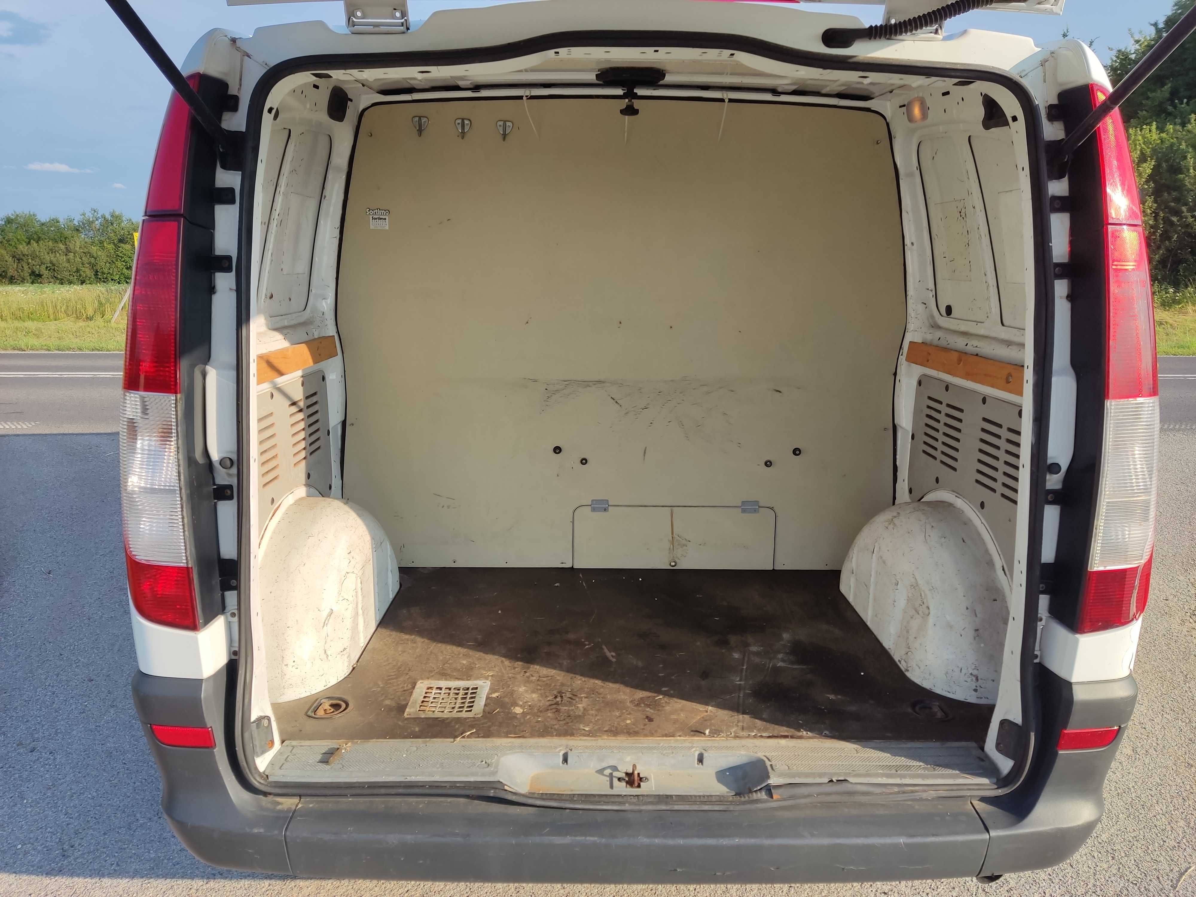 Mercedes Benz 109 CDI W639 VITO MIXTO 5osobowy DOKA brygadowka NIEMIEC
