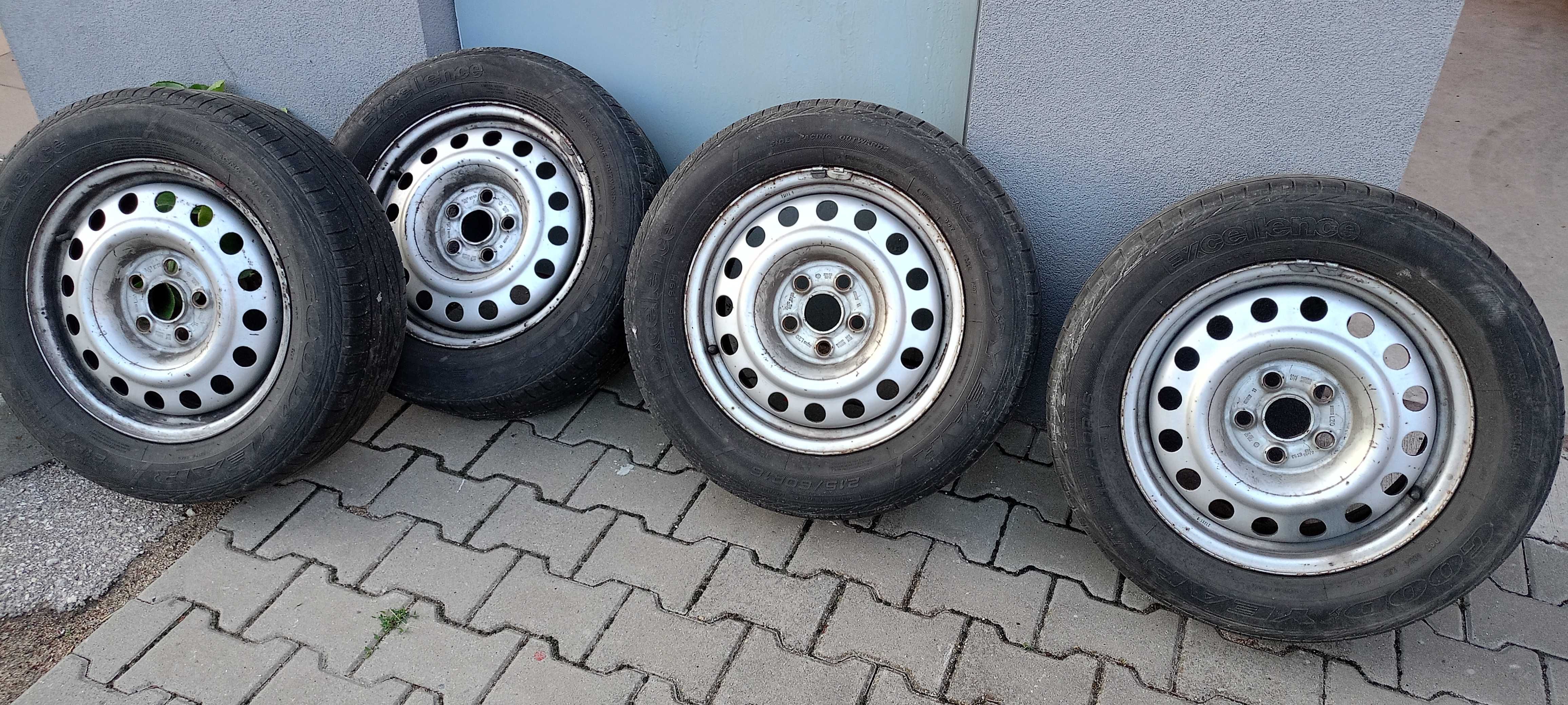 Sprzedam felgi z oponami