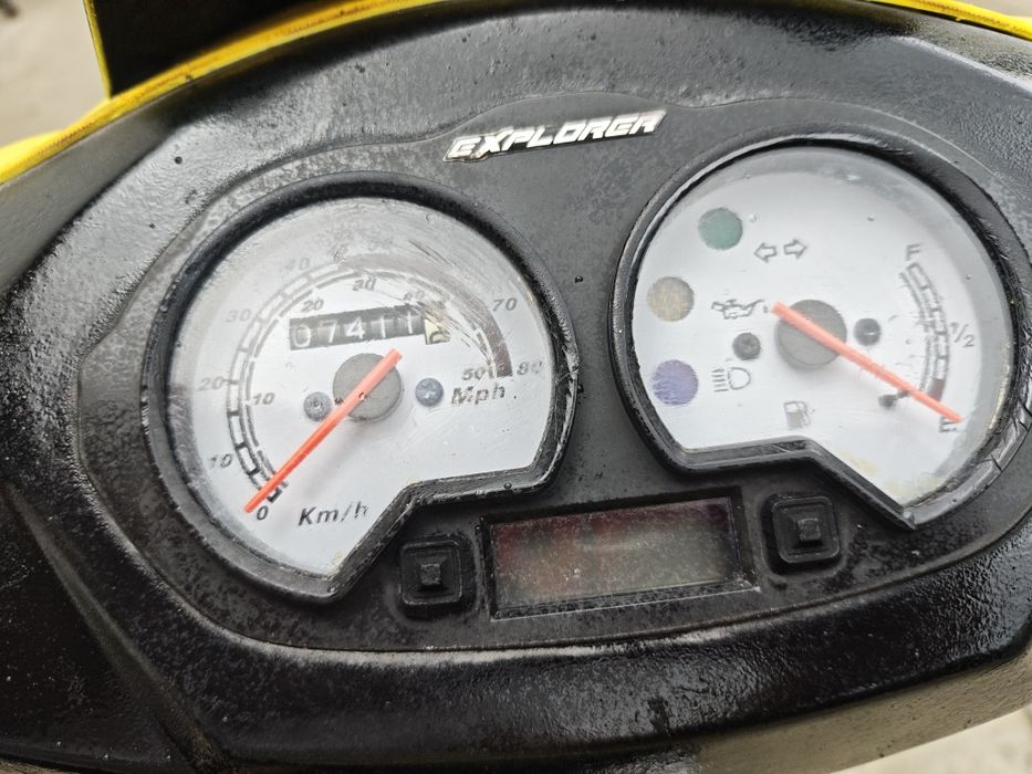 Dwa skutery 50 z przeznaczeniem na części