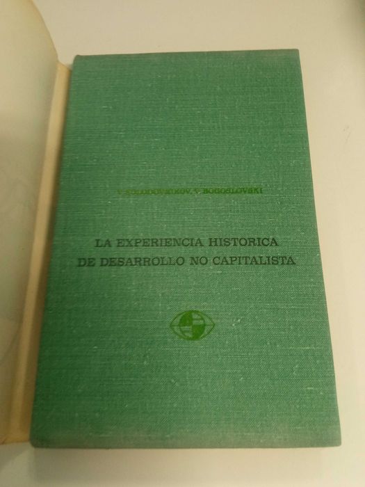 La experiencia histórica de desarrollo no capitalista, de Solodóvnikov