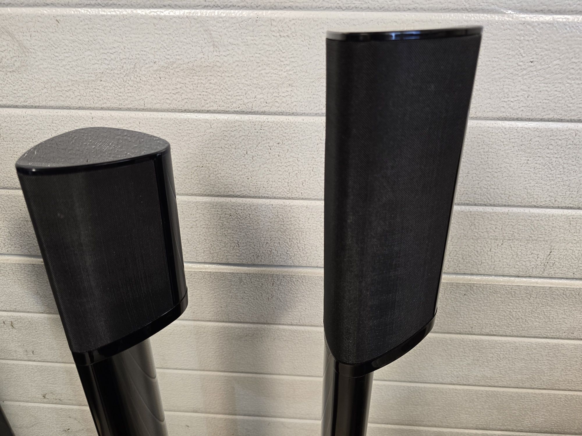 HARMAN KARDON głośniki do kina domowego lub stereo 4.0.