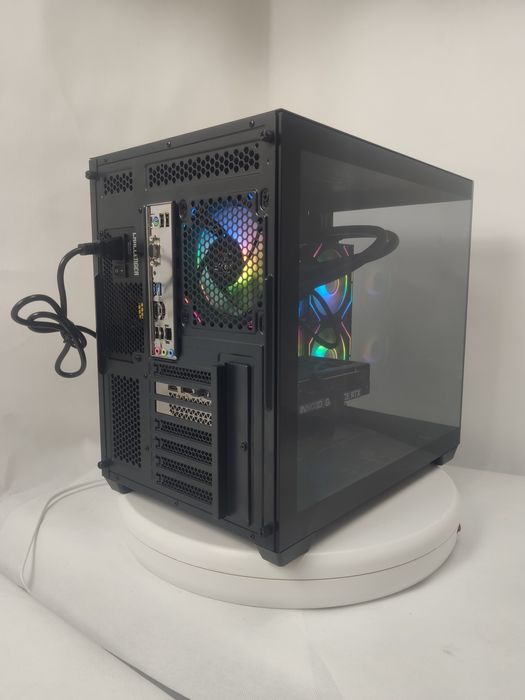 Komputer Gamingowy 9800X3D,RTX 5080,32 GB 6000 cl30,SSD,Win 11,USDT