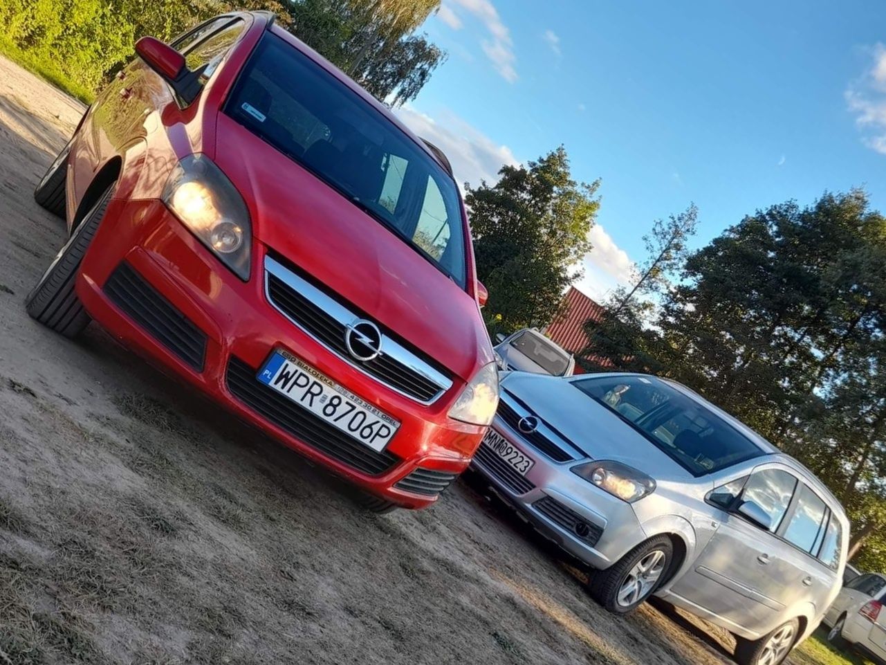 Wypożyczalnia busów 6 7 8 9 osobowych nowe używane long wolne terminy