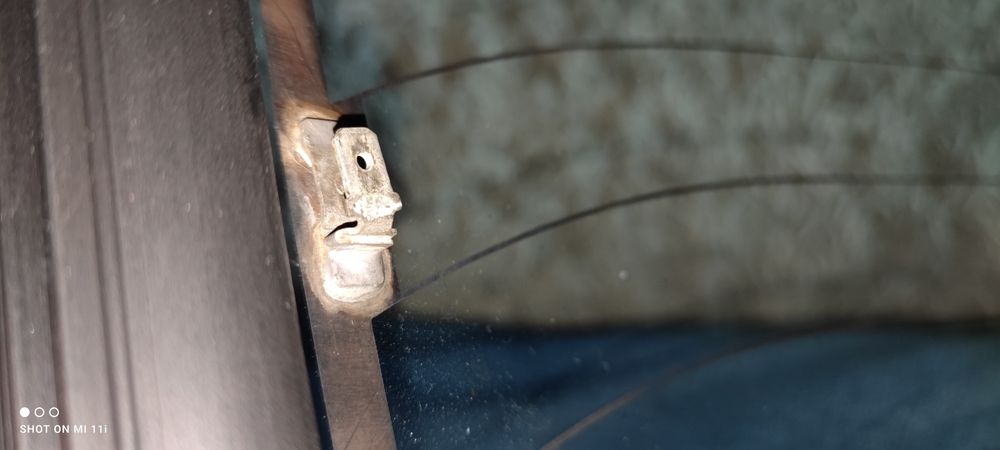 Заднє скло Toyota Carina 2 T150