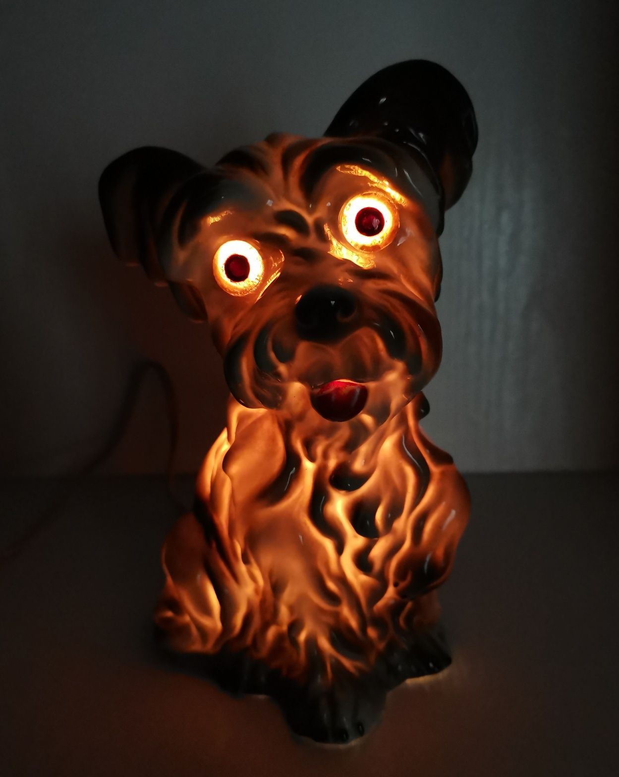 Vintage lampka ceramiczna pies PRL