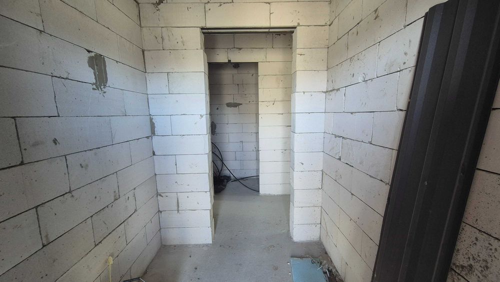 Одноповерховий будинок у Бучі з терасою та ділянкою 6 соток