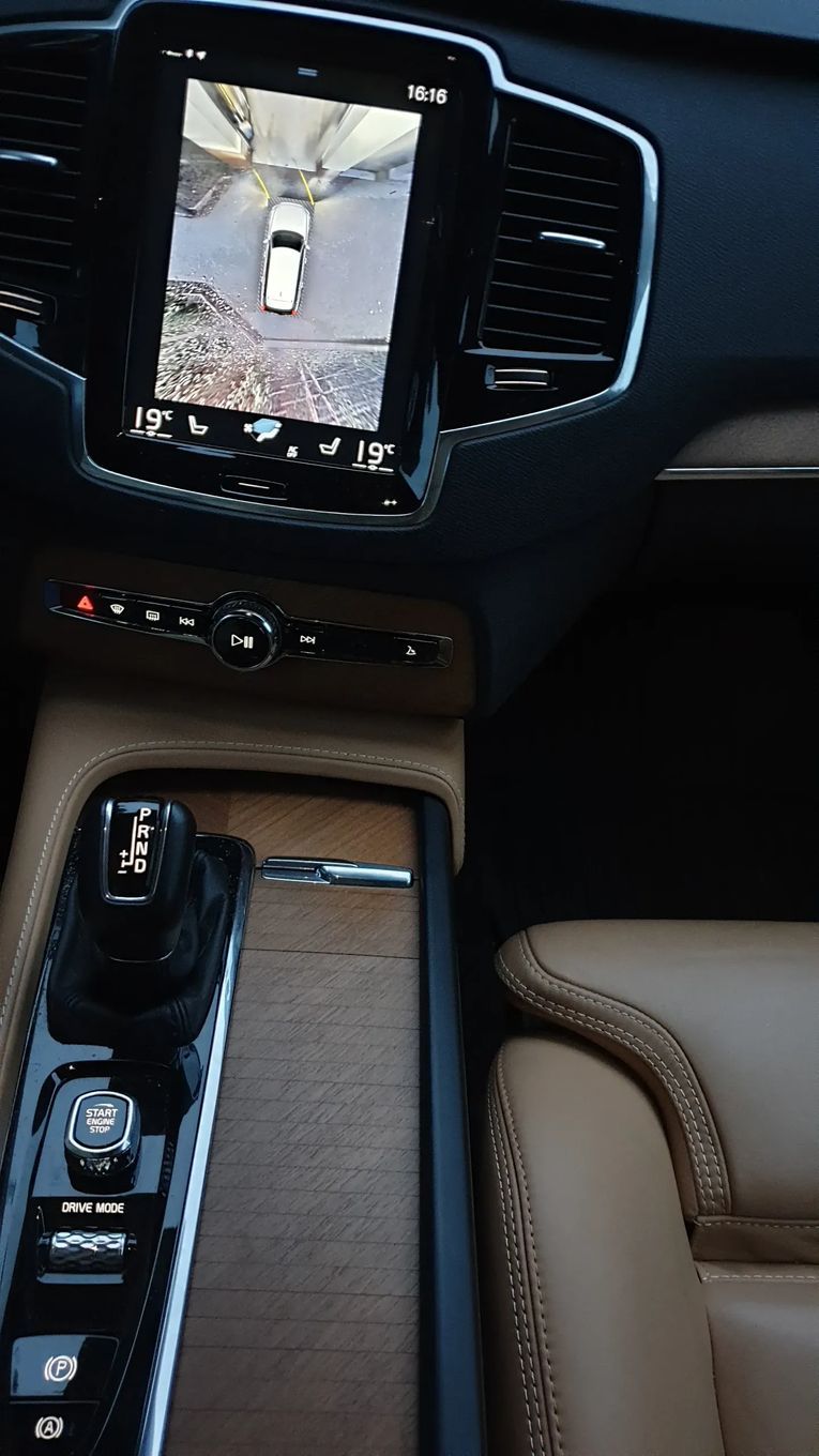 Volvo XC 90 Samochód bezwypadkowy, z polskiego salonu od pierwszego właściciela
