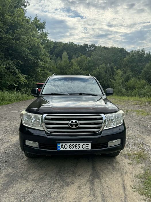 Toyota LC200 4,5 дизель