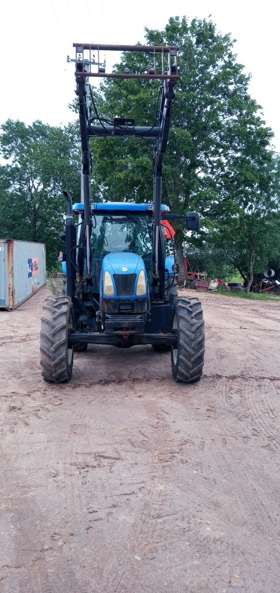 New Holland TS 100A + Tur