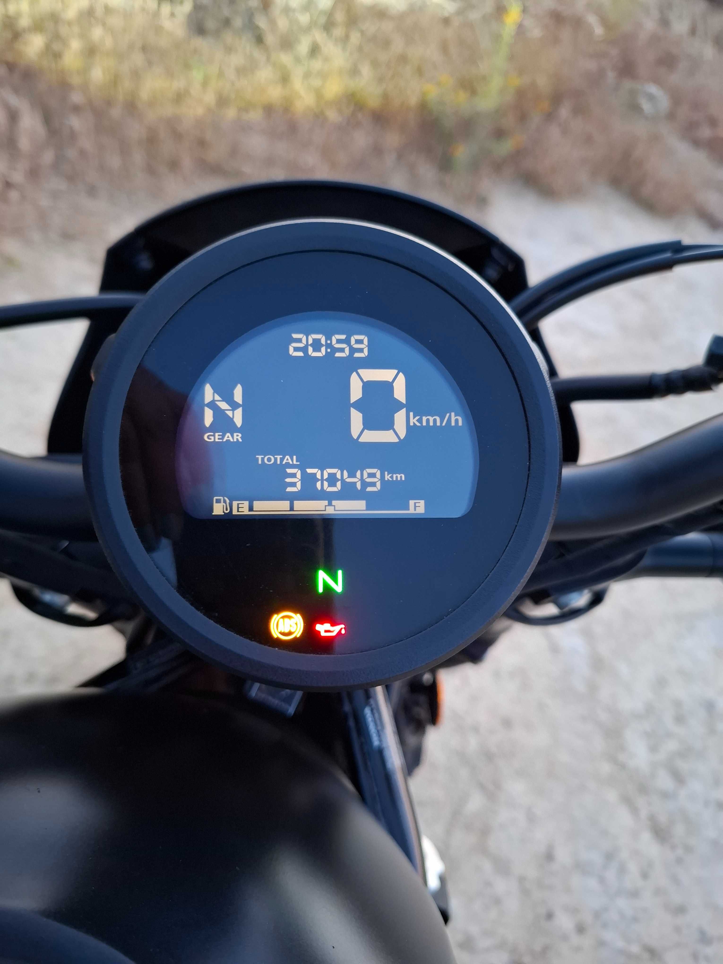 Honda Rebel 500 SE 2020 com extras