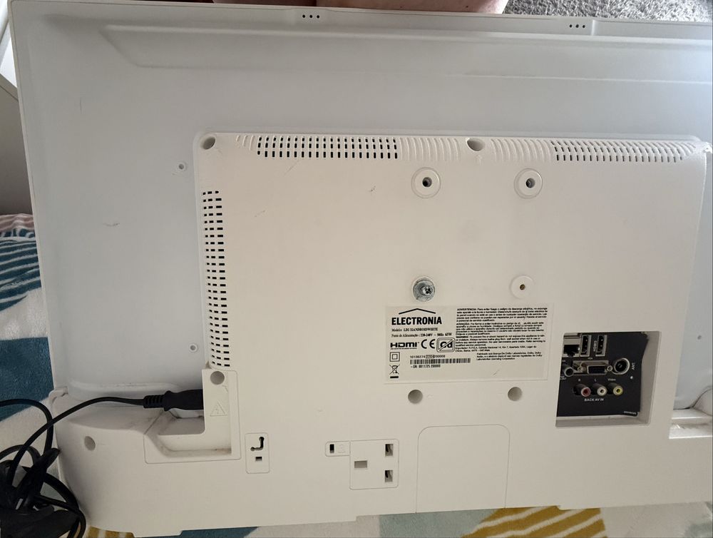 Android Tv 32” impecavel