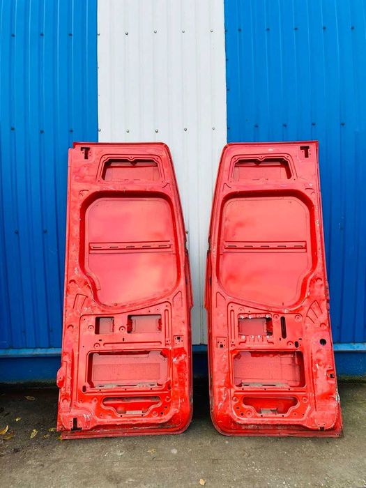 Дверь задняя Спринтер 906 двері задні Крафтер в зборі Sprinter разборк