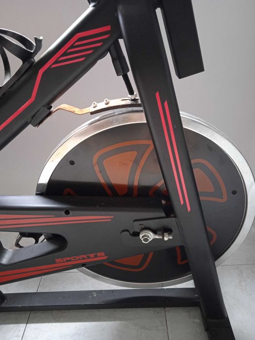 Bicicleta FITNESS_Exercicio INDOOR