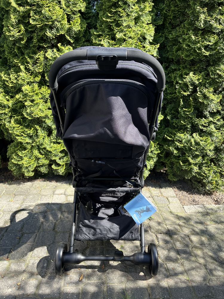 Maxi Cosi Lara 2 - wózek spacerowy Kolor/wzór: Essential Black