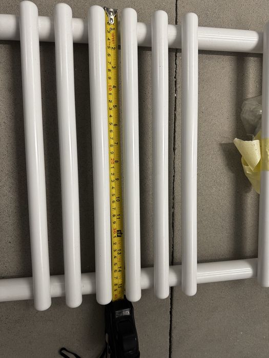 Sprzedam nowy grzejnik drabinkowy łazienkowy