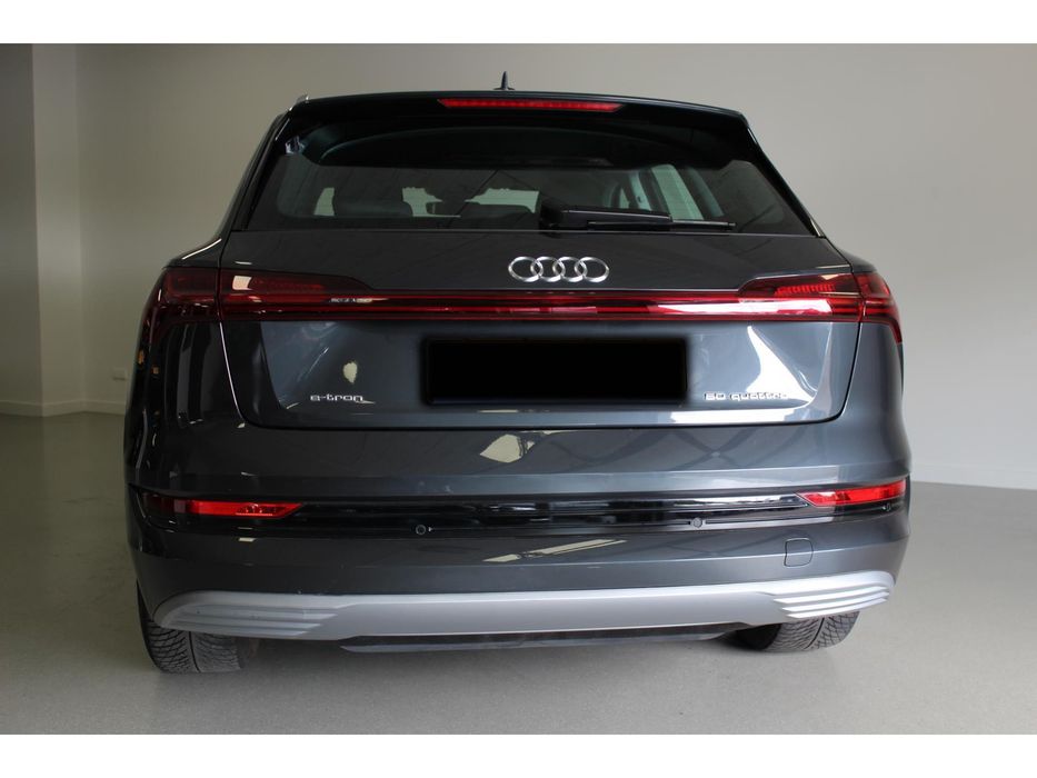 Audi Etron 50 Quattro - Elétrico
