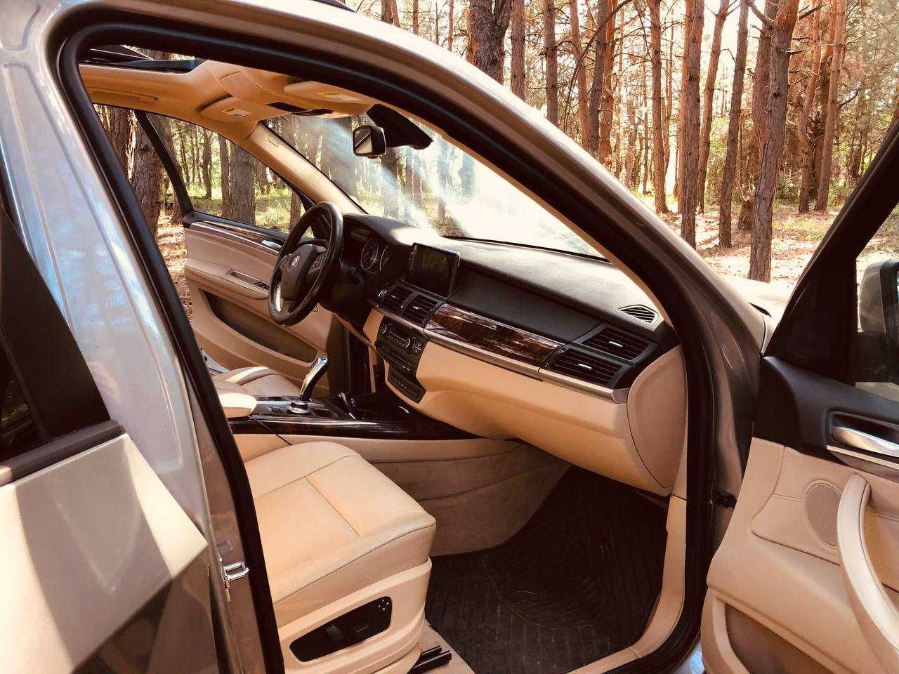 BMW X5 2008 c android и тачскрином