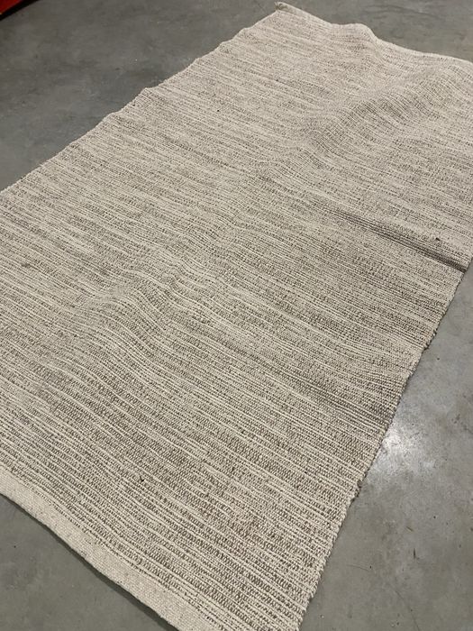 Tapete 80cms x 140cms