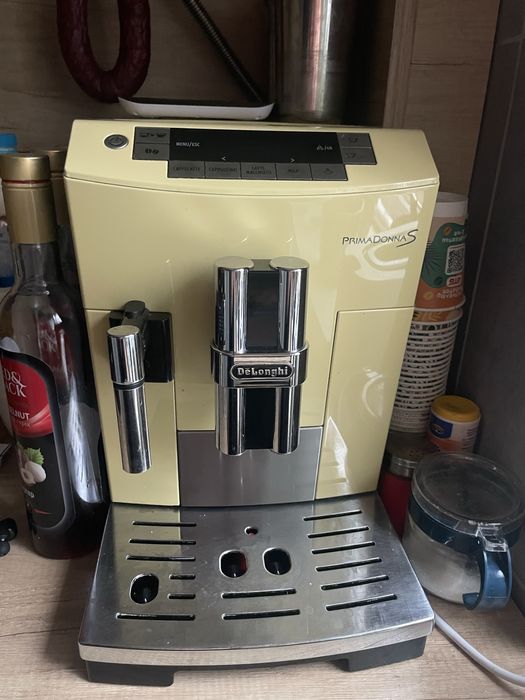 Кафе машина DeLonghi PrimaDonna S