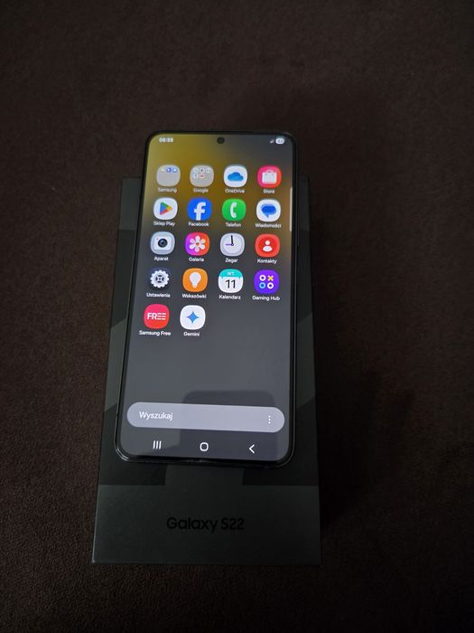 Samsung S22 stan bardzo dobry
