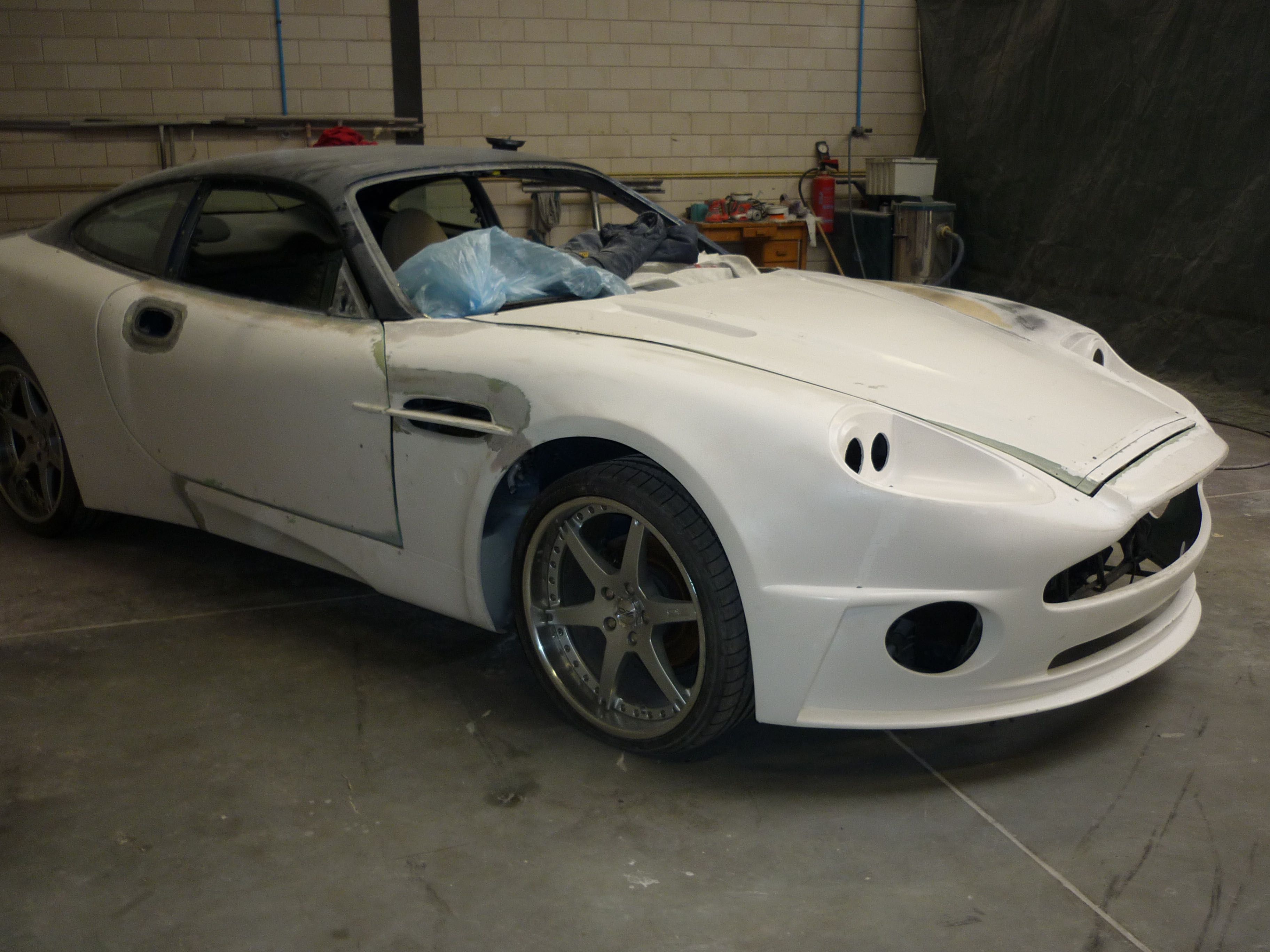 Formy do produkcji - Replika A.M Vanquish kitcar