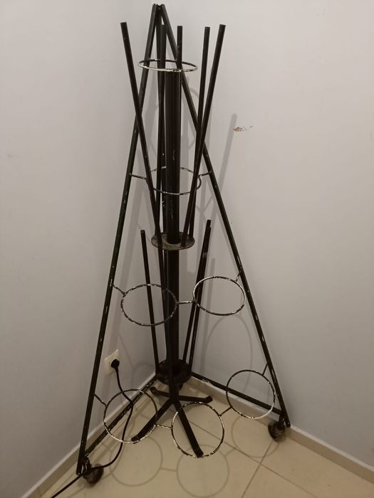 Expositor, de flores frescas em florista em ferro forjado, para copo