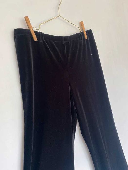 Czarne welurowe szerokie spodnie Marks & Spencer 44 luźne plus size