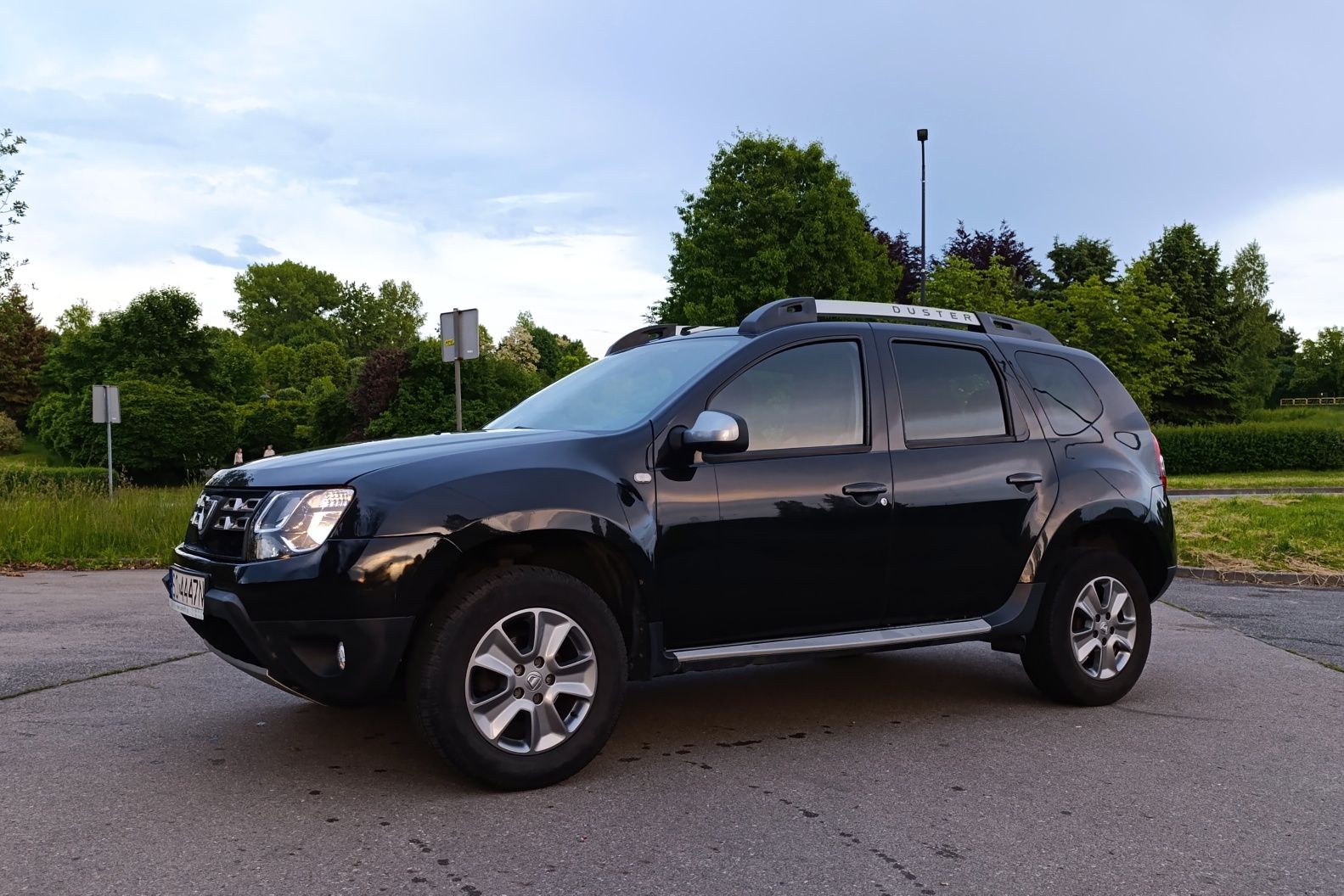 DACIA DUSTER / Laureate 1,6 / rok 2016 / 1 wł./ org.przebieg - 54 tys.