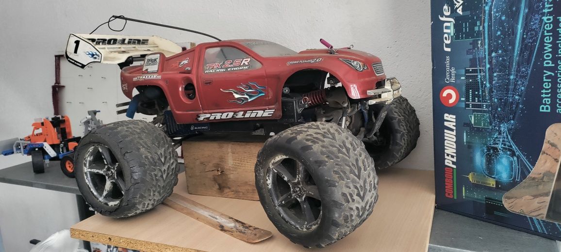 RC revo escala 1.8