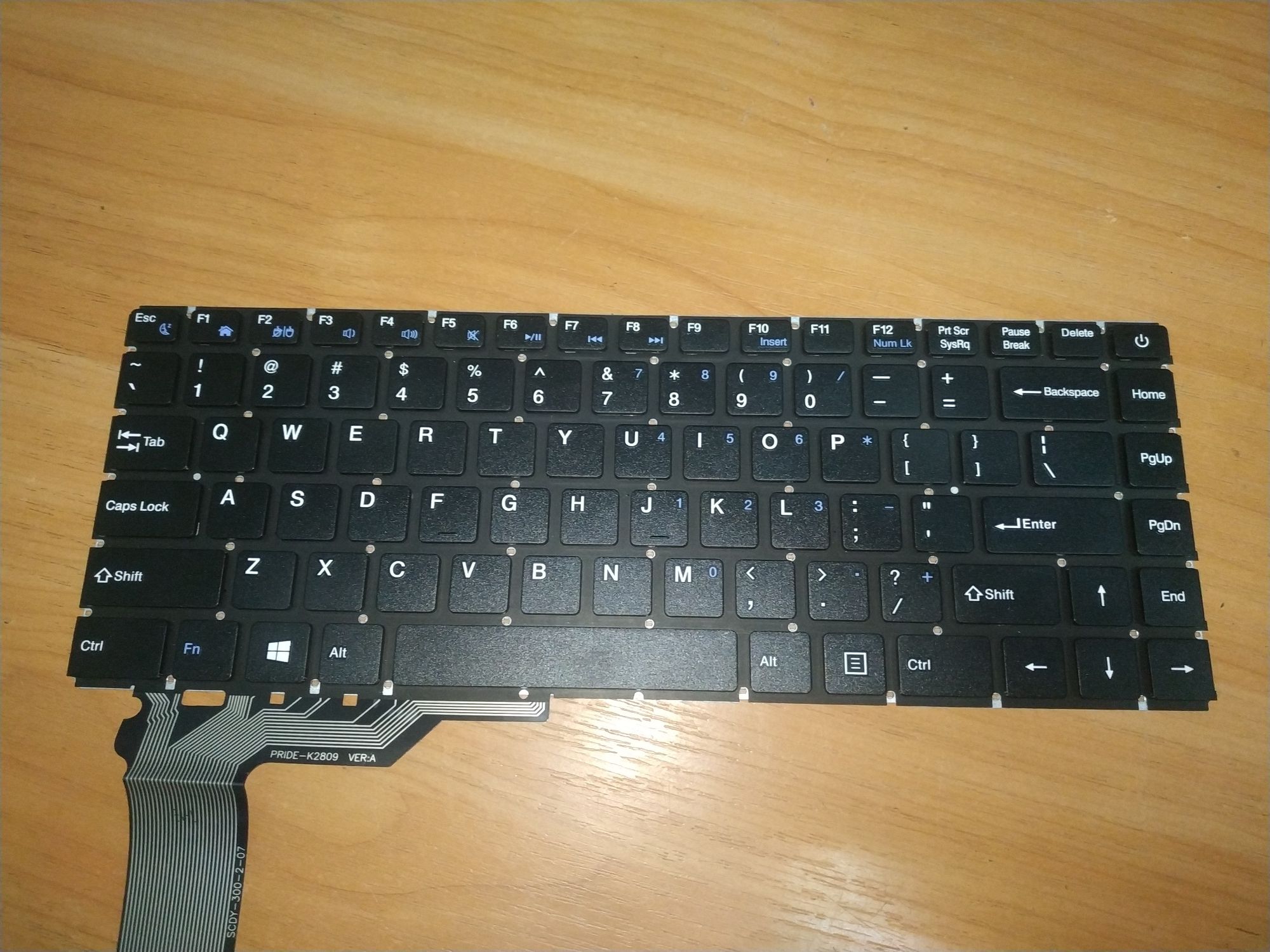 Клавиатура для ноутбука Zeuslap PRIDE-K2809 SCDY-300-2-07 MB30011008
