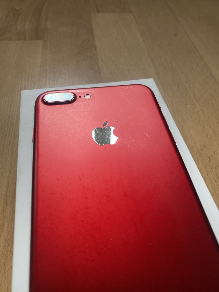 Iphone 7 Plus- limitowana wersja Product Red 128 gb