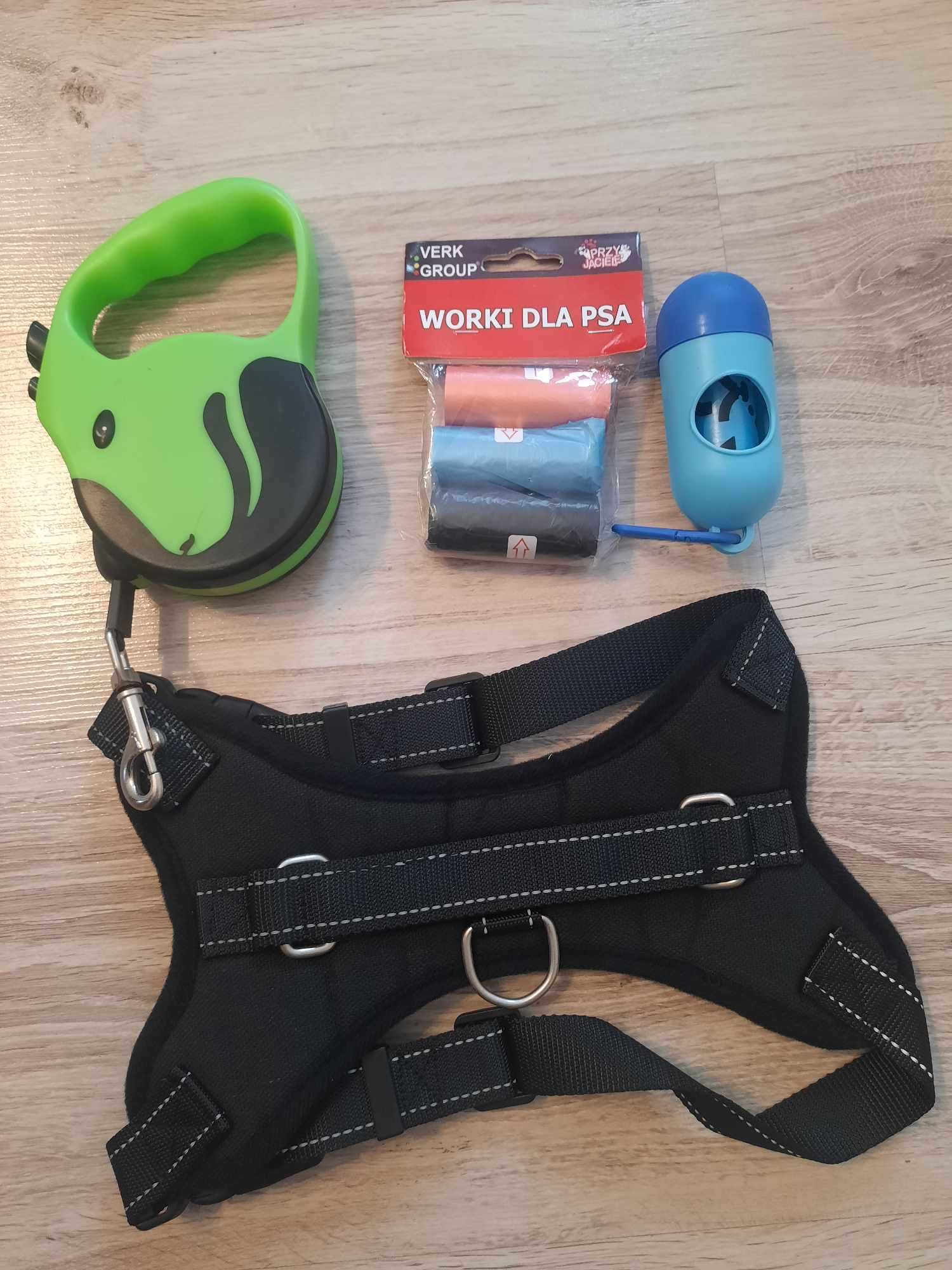 Smycz dla psa 5m 15kg , szelki M, etui plus woreczki