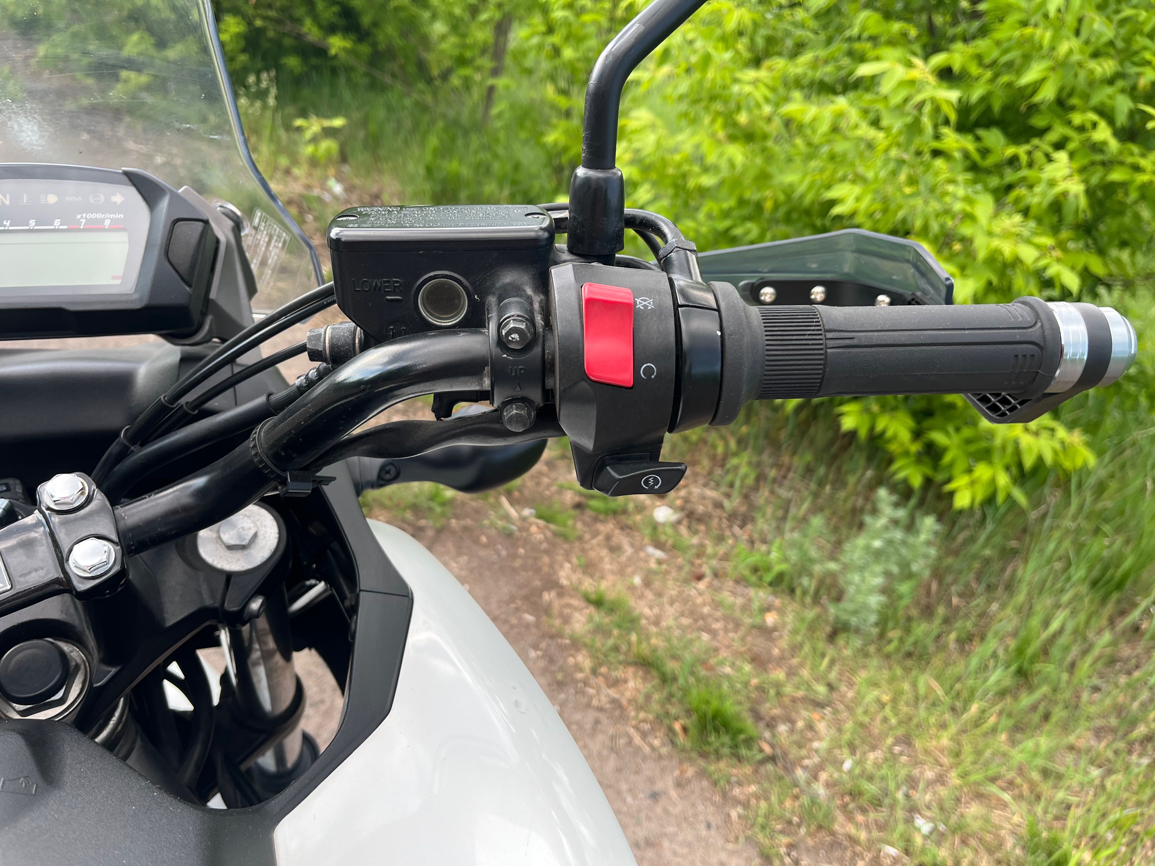 Мотоцикл Honda NX 700 x