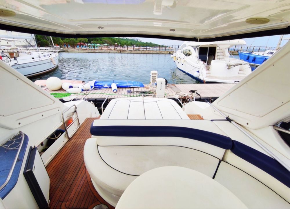 Яхта bavaria 39 sport