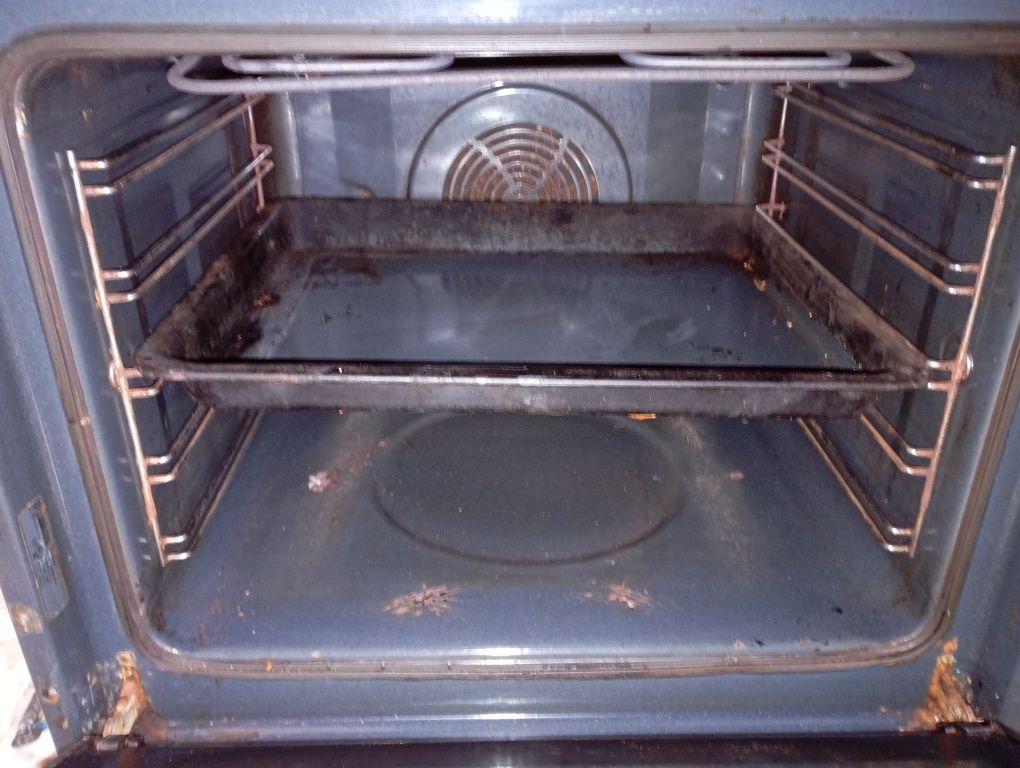 Da- se forno de encastrar, para sucata , funciona