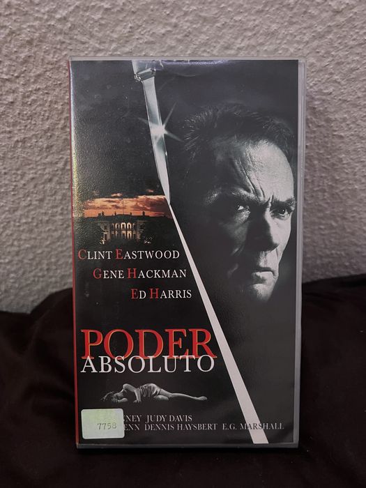 Cacete de fita “poder absoluto”